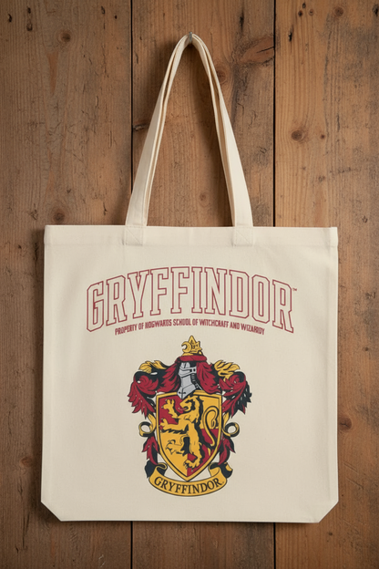 Harry Potter Tote bag with Gryffindor crest and text 